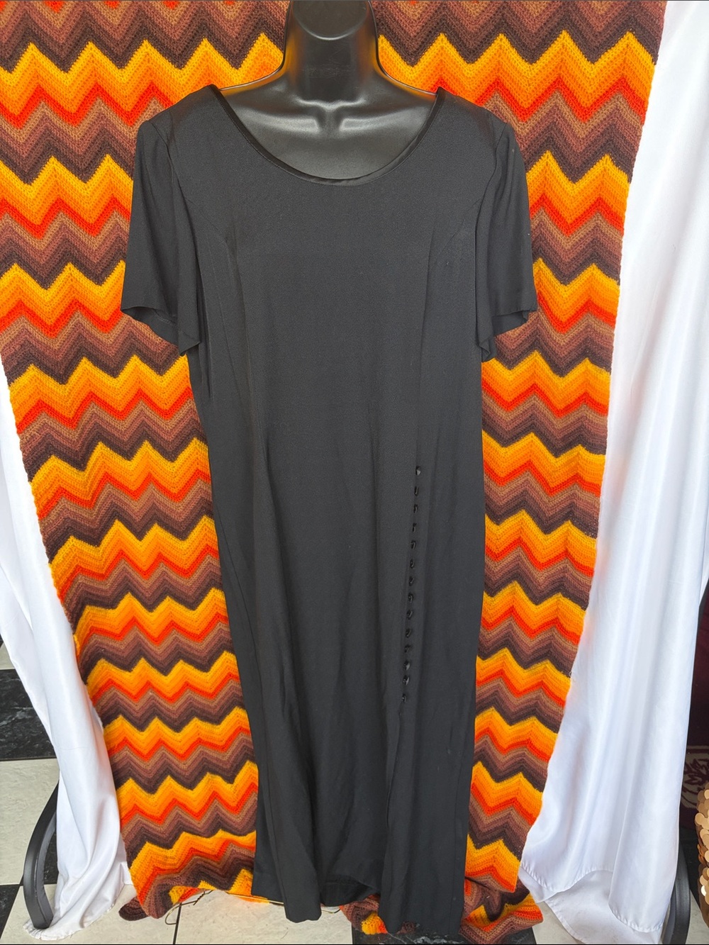 Dawn Joy Vtg Sz 18 Black Maxi Dress with Cutout Back, front slit, 22” PTP, 51” L